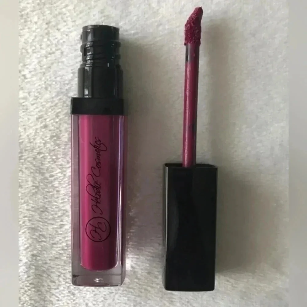 Purple Matte Liquid Lipstick​​